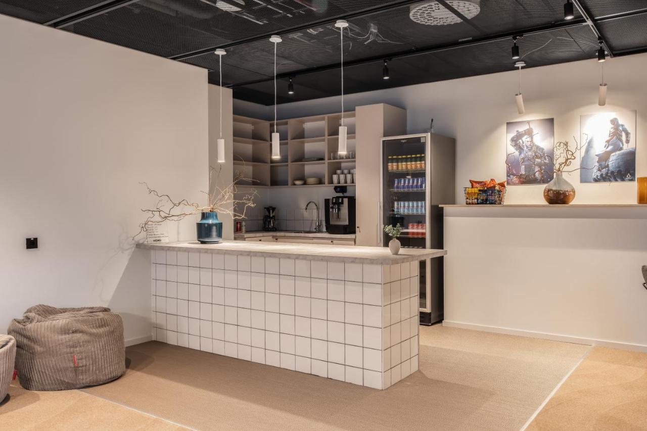 Homex Hotel For Gamers Täby Zewnętrze zdjęcie