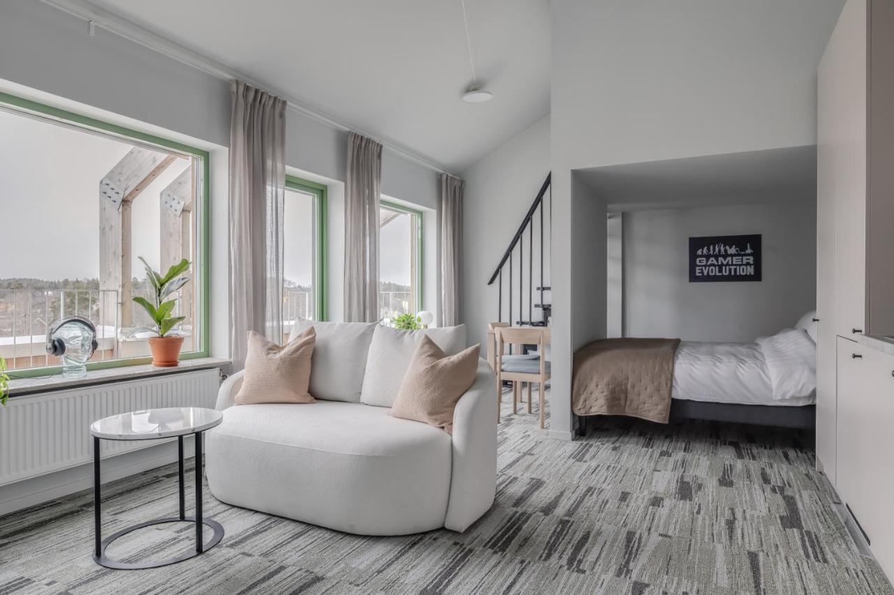 Homex Hotel For Gamers Täby Zewnętrze zdjęcie